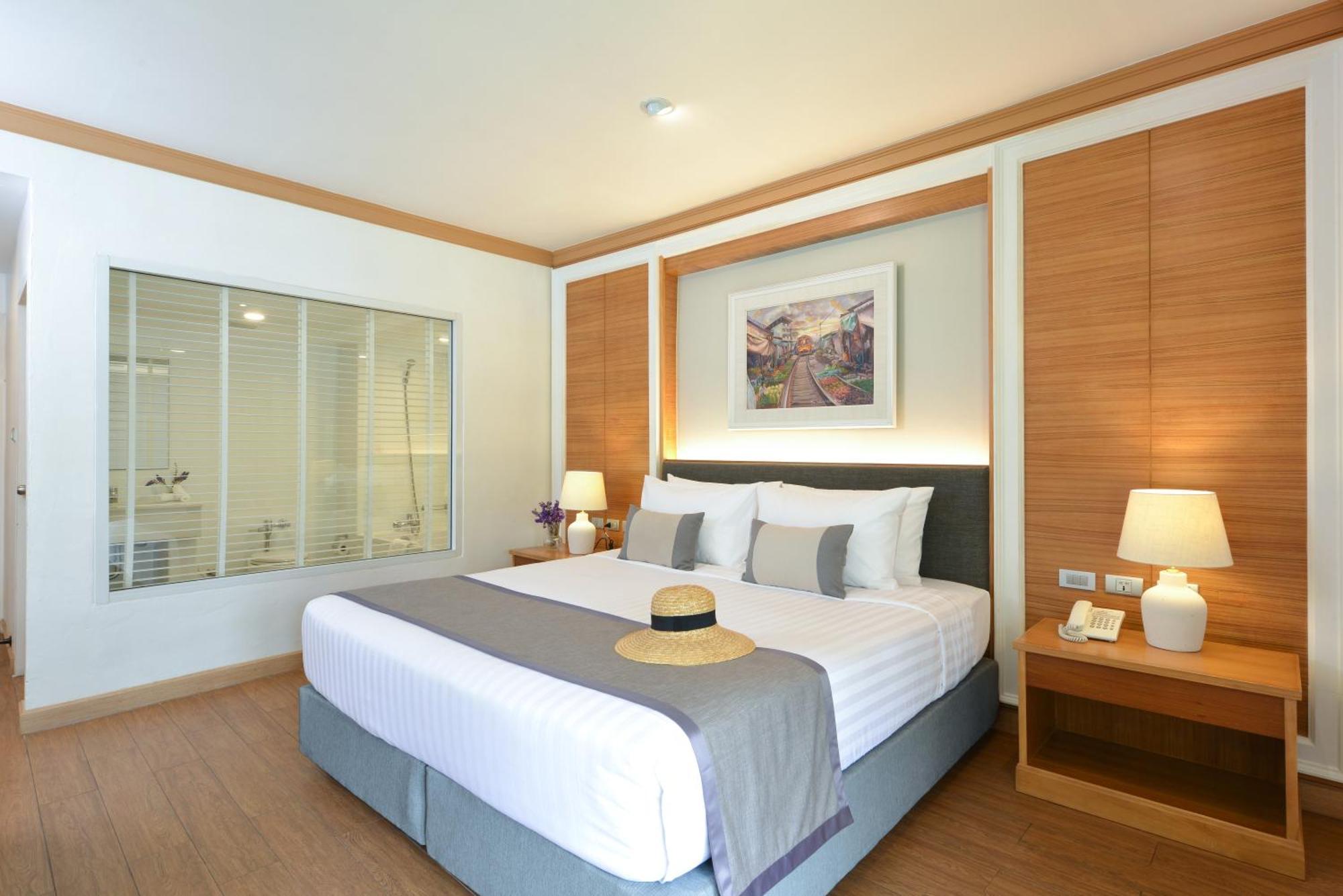 The Beverly Hotel Pattaya Esterno foto